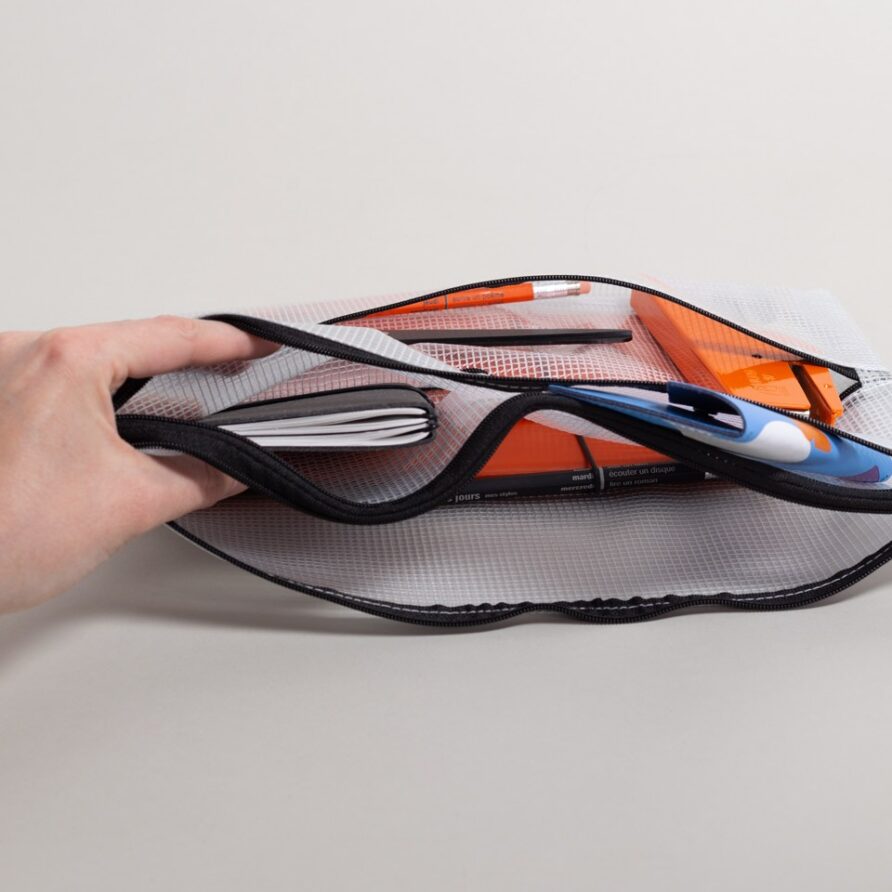 Mesh Bag für A4 mit vier Fächern – Bild 4