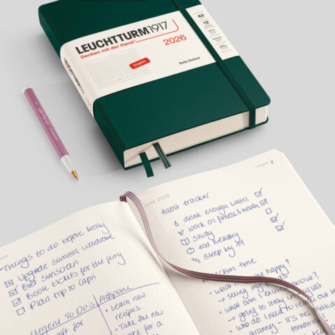 Tageskalender Medium A5 2026 / gepunktet